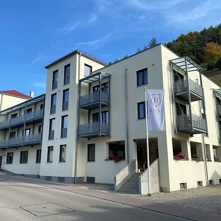 Heckl Hotel