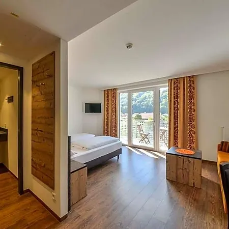Heckl Hotel Kinding